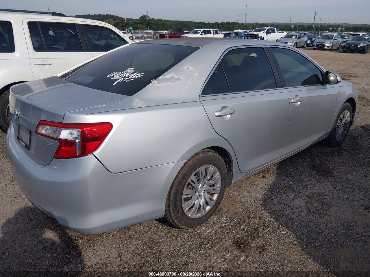 2012 TOYOTA CAMRY LE · 4/11