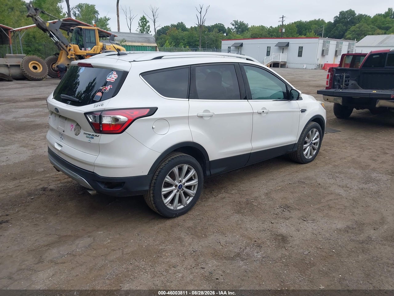 2017 FORD ESCAPE TITANIUM · 4/11