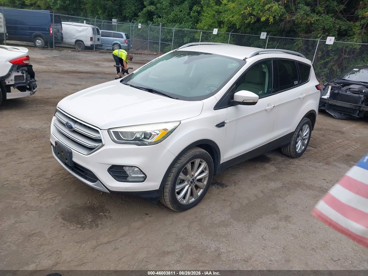 2017 FORD ESCAPE TITANIUM · 2/11