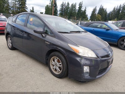 2010 TOYOTA PRIUS III