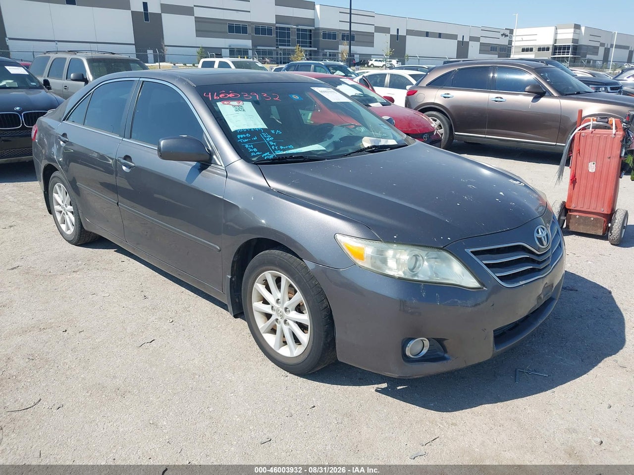 2011 TOYOTA CAMRY XLE
