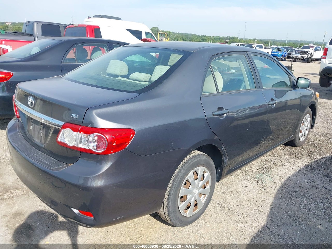 2011 TOYOTA COROLLA LE · 4/11