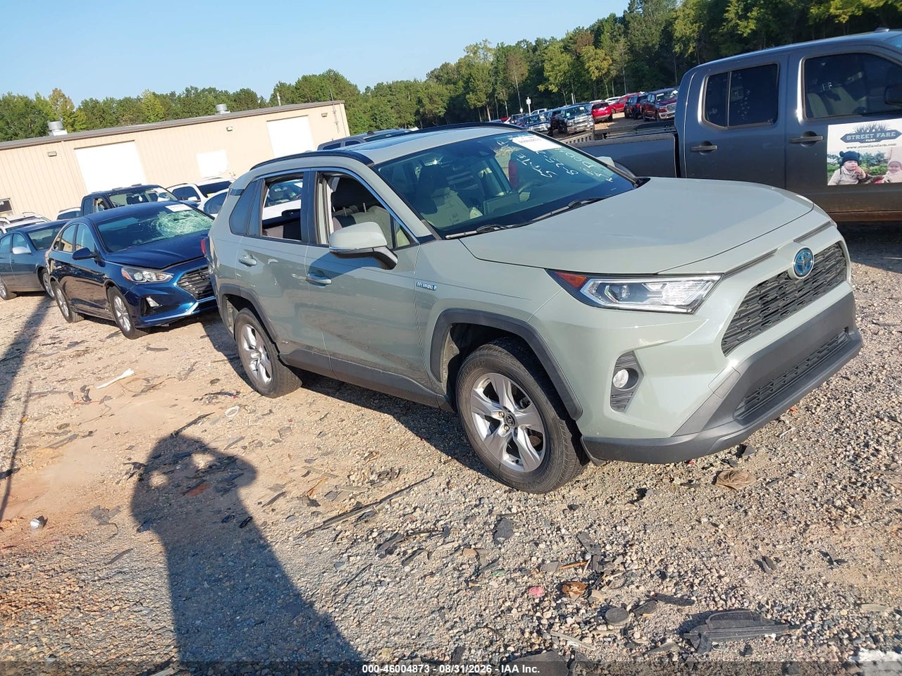 2020 TOYOTA RAV4 HYBRID XLE