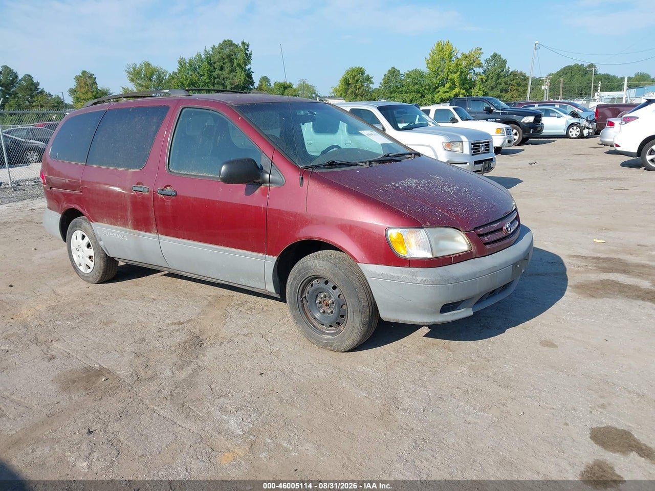 2001 TOYOTA SIENNA LE