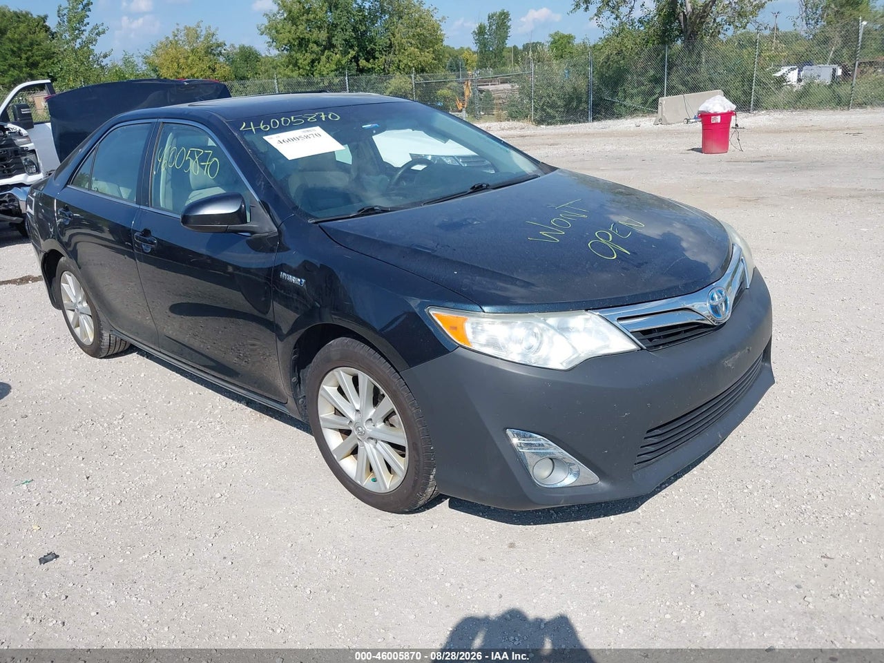 2014 TOYOTA CAMRY HYBRID XLE