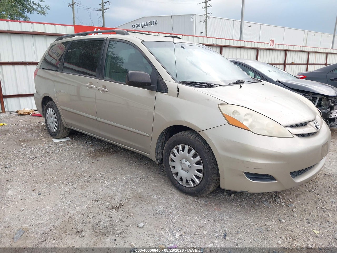 2008 TOYOTA SIENNA LE