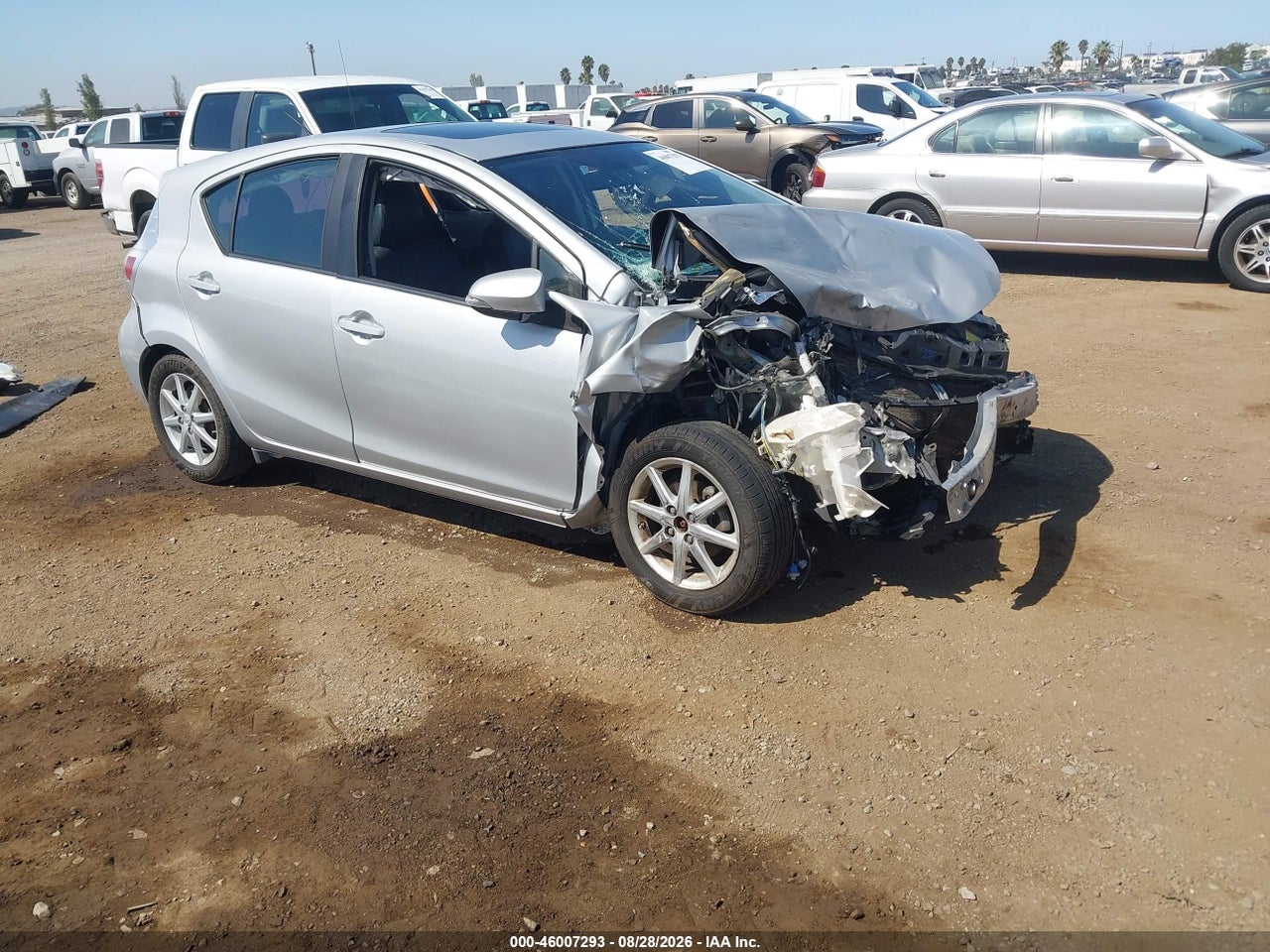 JTDKDTB39D1****** · 2013 TOYOTA PRIUS C FOUR