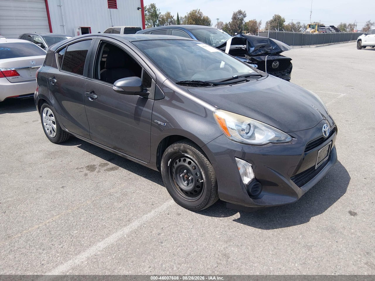 2015 TOYOTA PRIUS C TWO