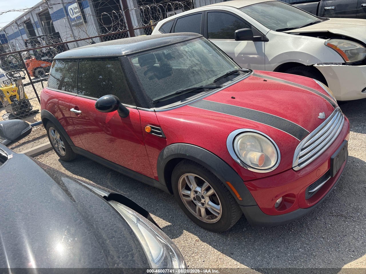 2013 MINI HARDTOP COOPER