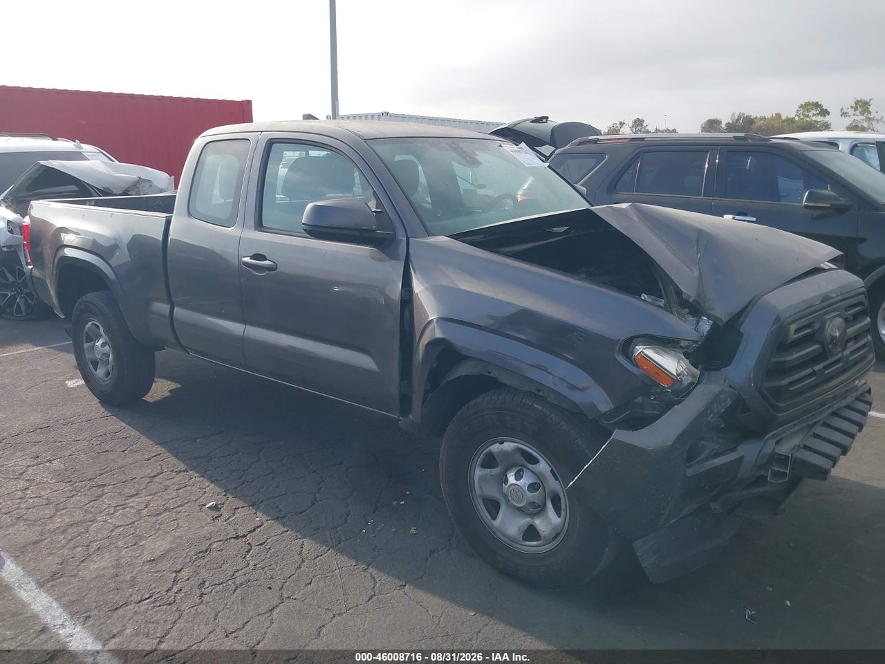 5TFRX5GN4JX****** · 2018 TOYOTA TACOMA SR