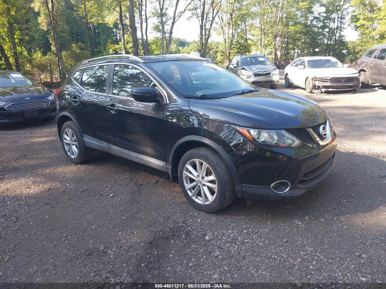 JN1BJ1CP2HW****** · 2017 NISSAN ROGUE SPORT SV