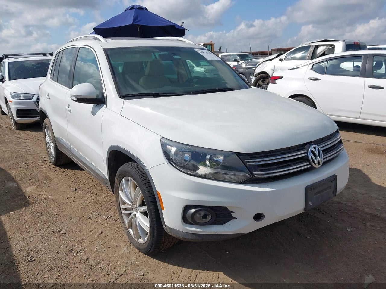 2015 VOLKSWAGEN TIGUAN SE