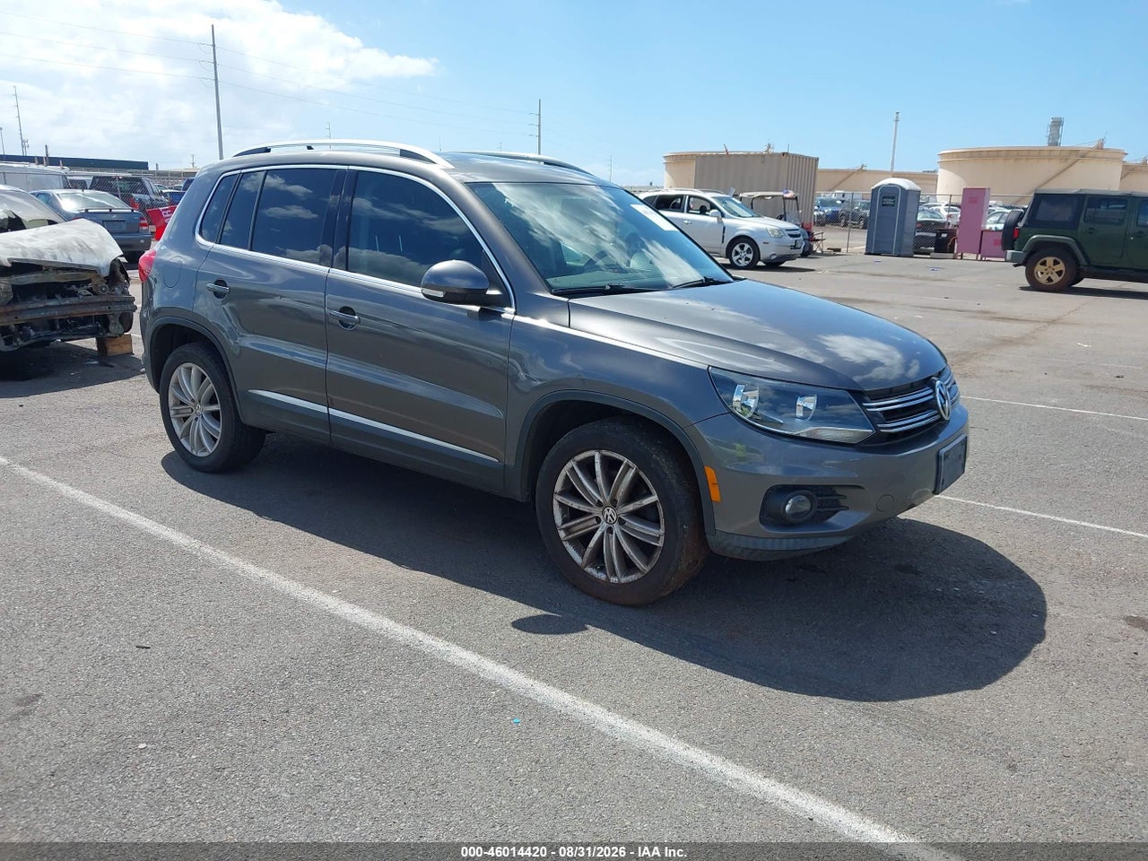 2013 VOLKSWAGEN TIGUAN SE