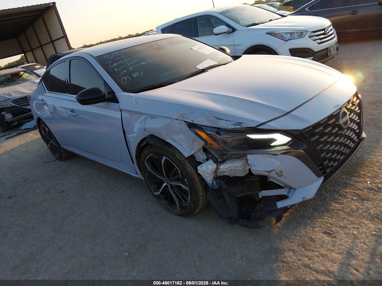 2025 NISSAN ALTIMA SR FWD